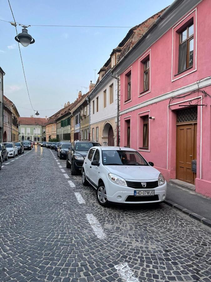 World Studio Africa Sibiu Exterior photo