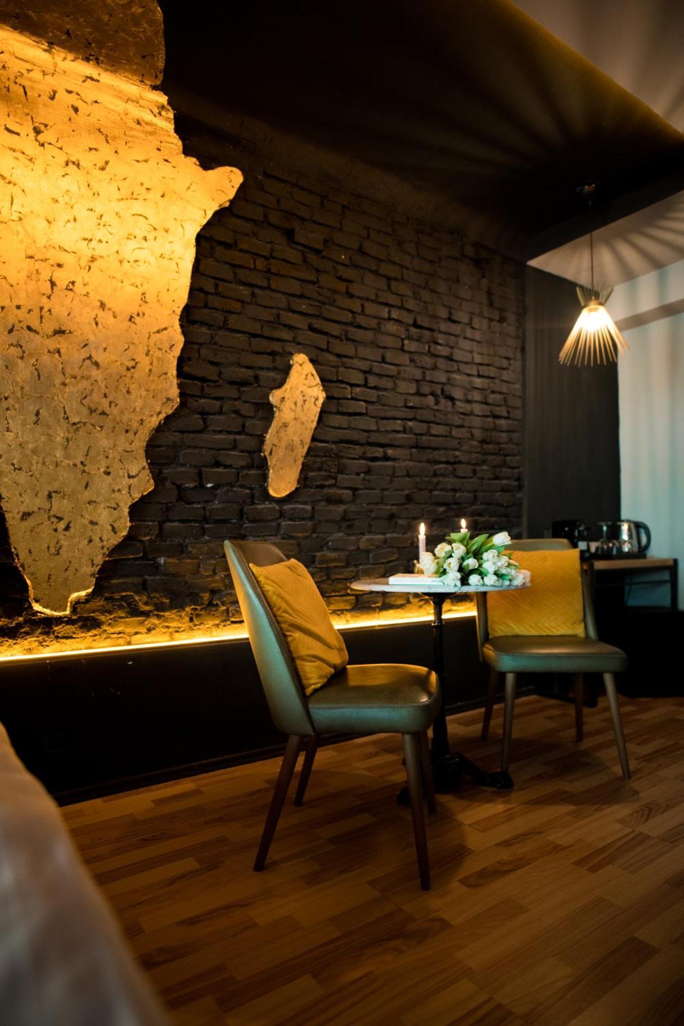 World Studio Africa Sibiu Exterior photo